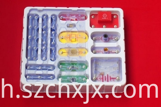 การปั้นและตัวอย่าง Molding and Samples
